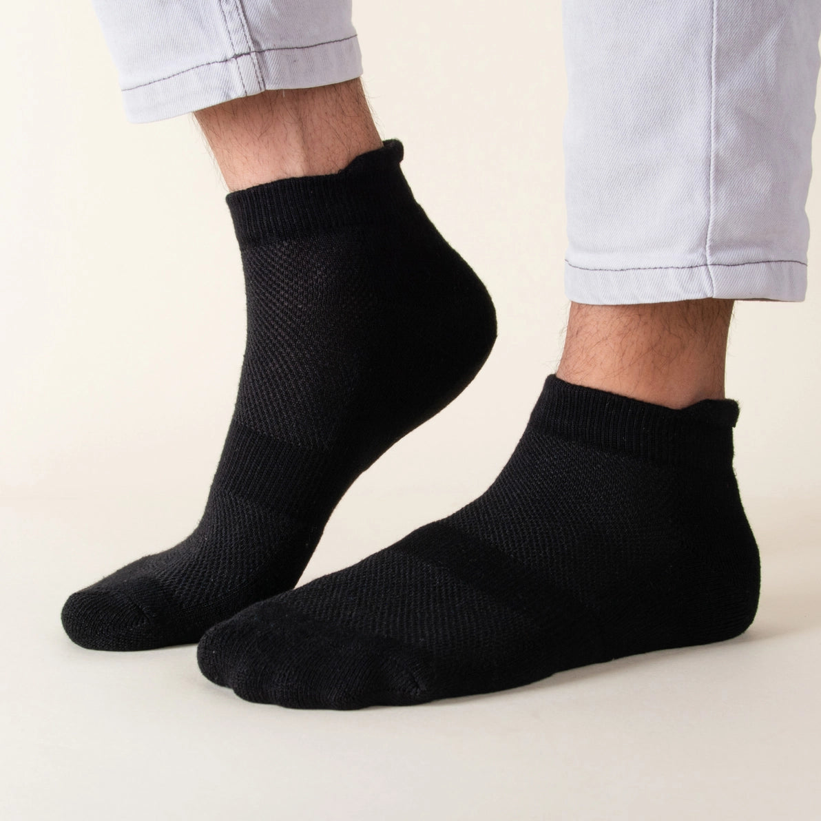 Men's and Women's Premium Bamboo Ankle Socks - 3 Pack
