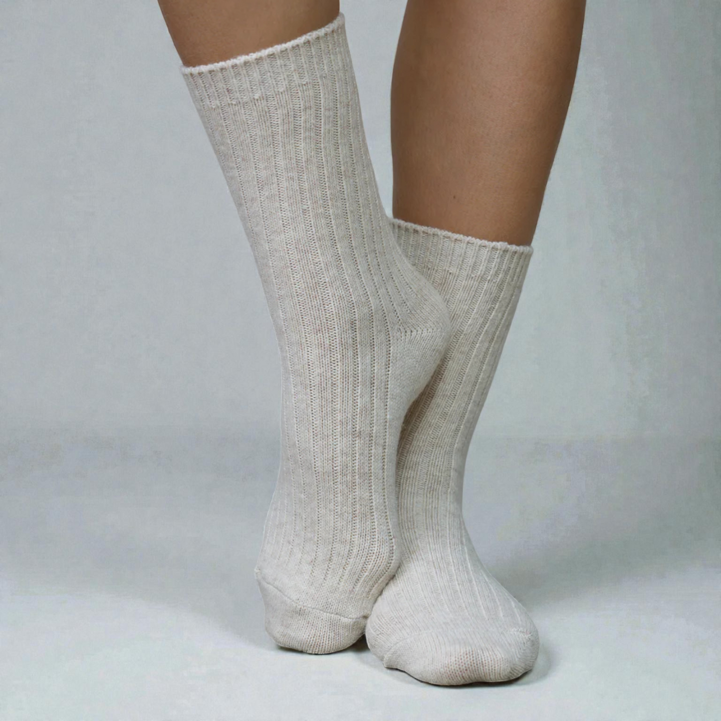 Women's Super Soft Cashmere Wool Socks - Ivory Ribbed
