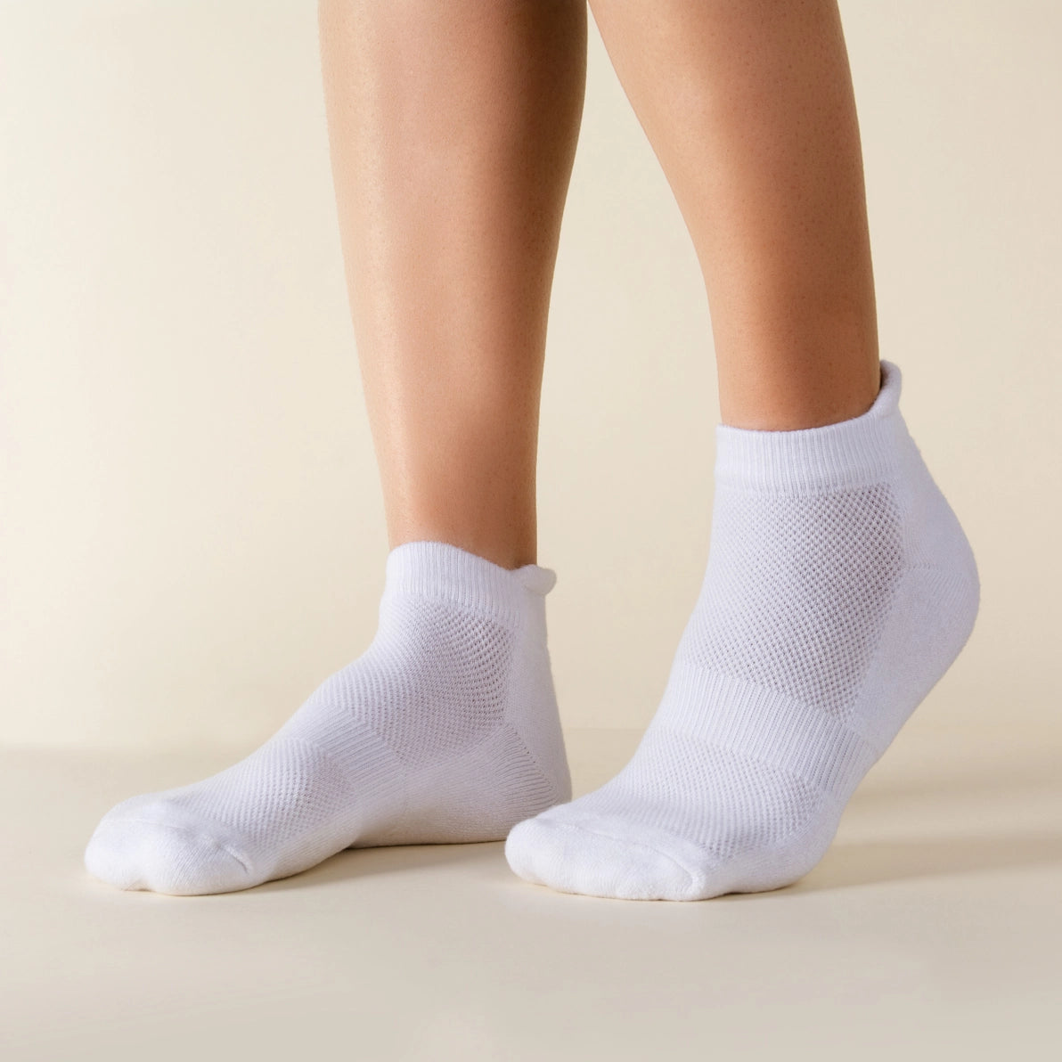 Men's and Women's Premium Bamboo Ankle Socks - 3 Pack