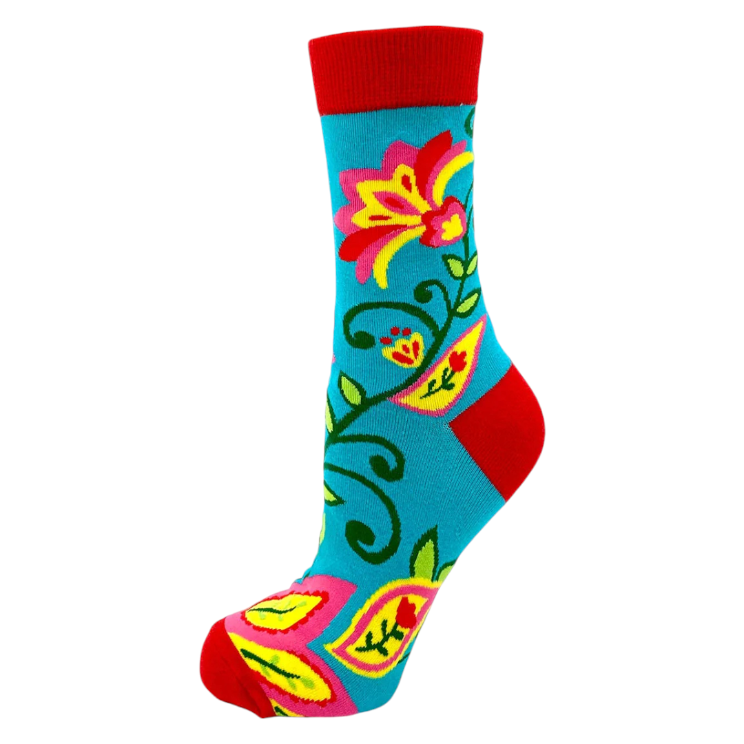 Women's She Believed She Could So She Did Socks – Inspirational Gift for Her