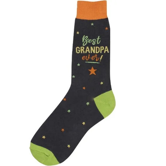 Men's best grandpa ever socks with star pattern and orange cuff and green toe and heel.